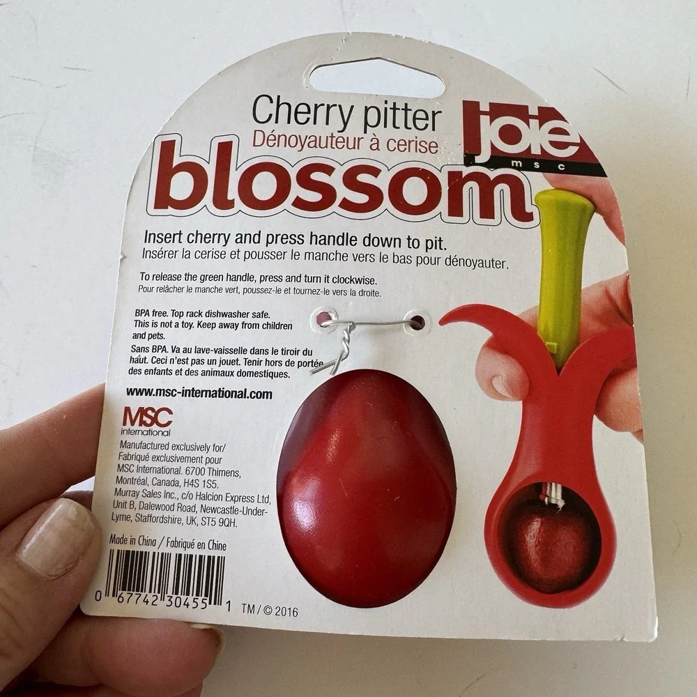 Joie Blossom Cherry Pitter Removed Pits Precision and Ease Comfortable Grip New
